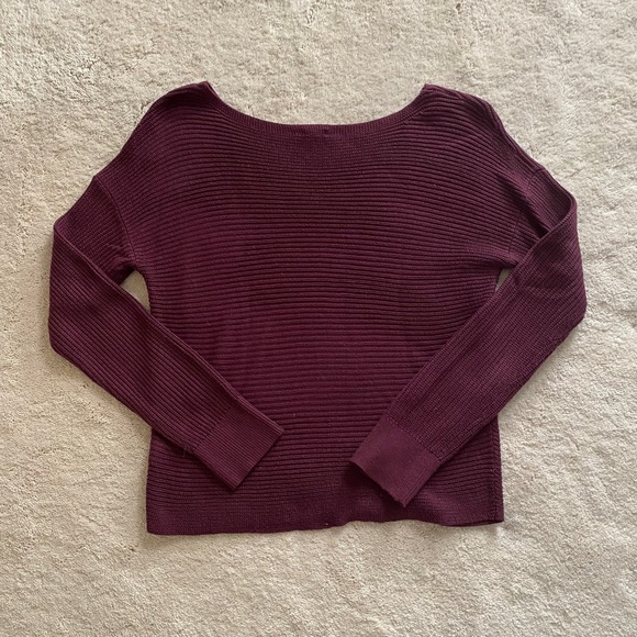 Garage Burgundy Sweater - Picture 4 of 4